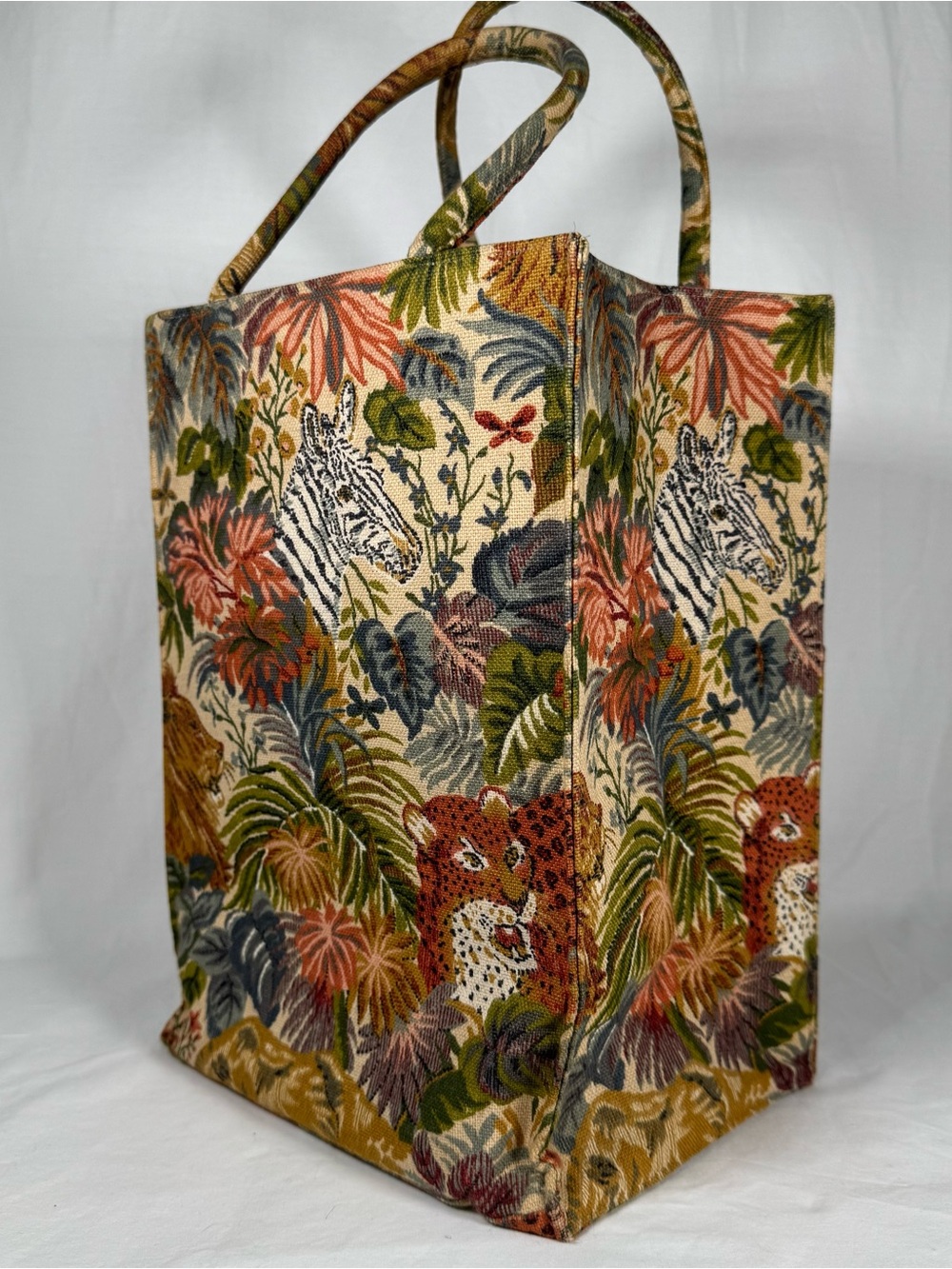 Vintage Margaret Smith Tropical Safari Tapestry Handbag/Tote